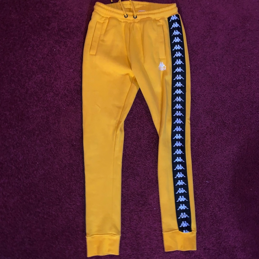 YELLOW KAPPA JOGERS🔥💛